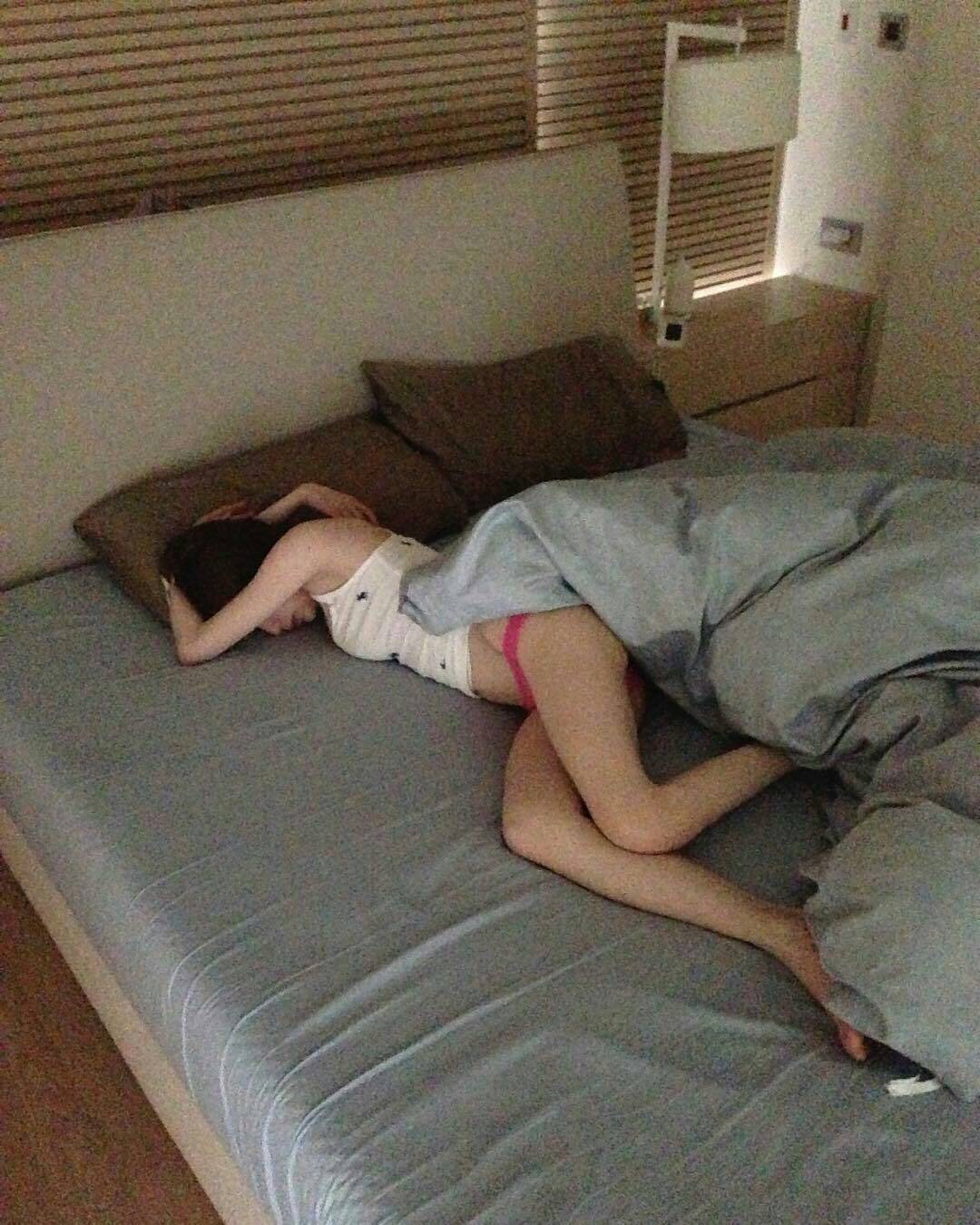 王心凌 床 照